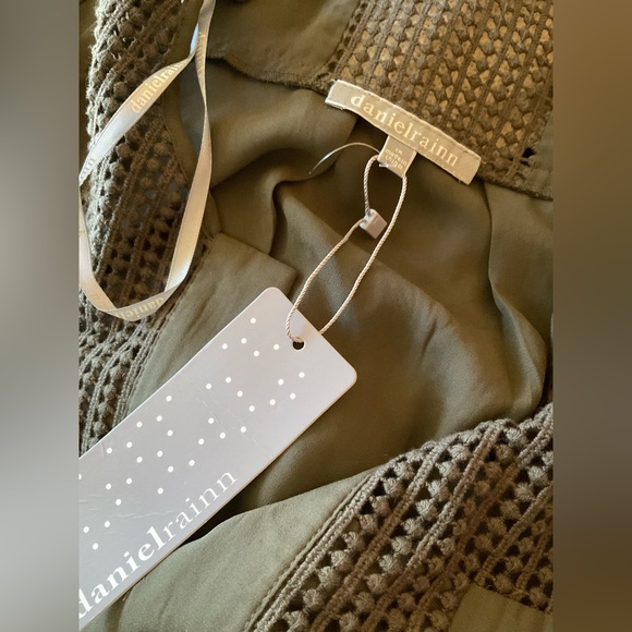 Daniel Rainn shirt - NWT - Picture 6 of 6